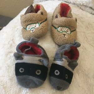 2pairs baby boy's slippers Xmas 6-9Months
